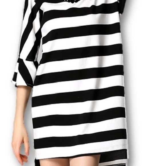 Striped Hi Lo Loose Fit Dress - Picture 4 of 5